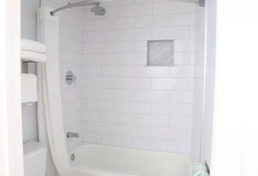 酒店 Days Inn By Wyndham Near City Of Hope