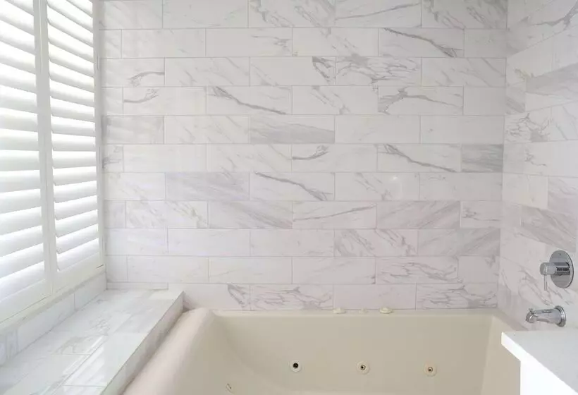 酒店 Days Inn By Wyndham Near City Of Hope