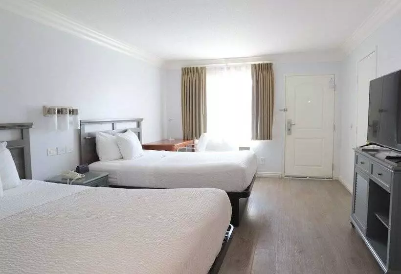 酒店 Days Inn By Wyndham Near City Of Hope