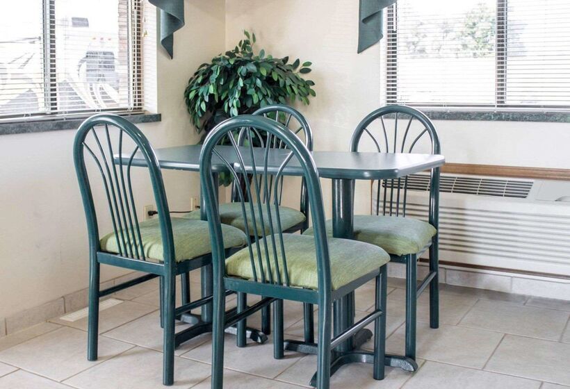 Szálloda Econo Lodge