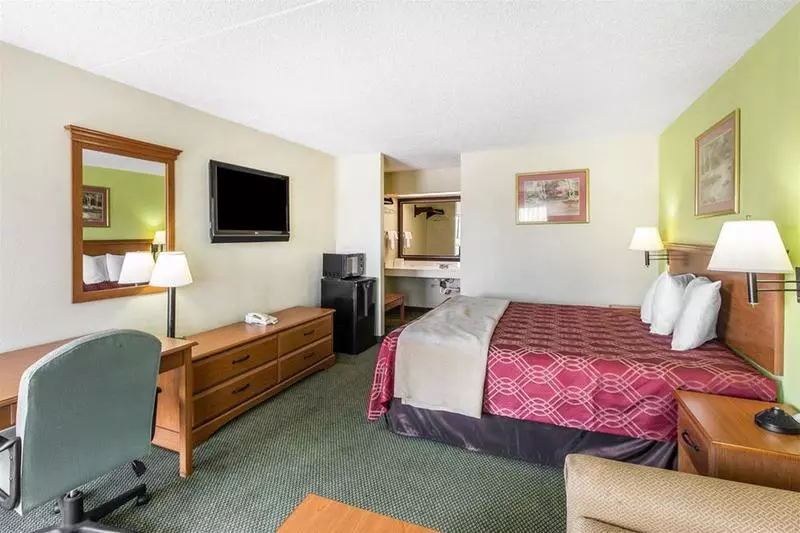 ホテル Econo Lodge Knoxville