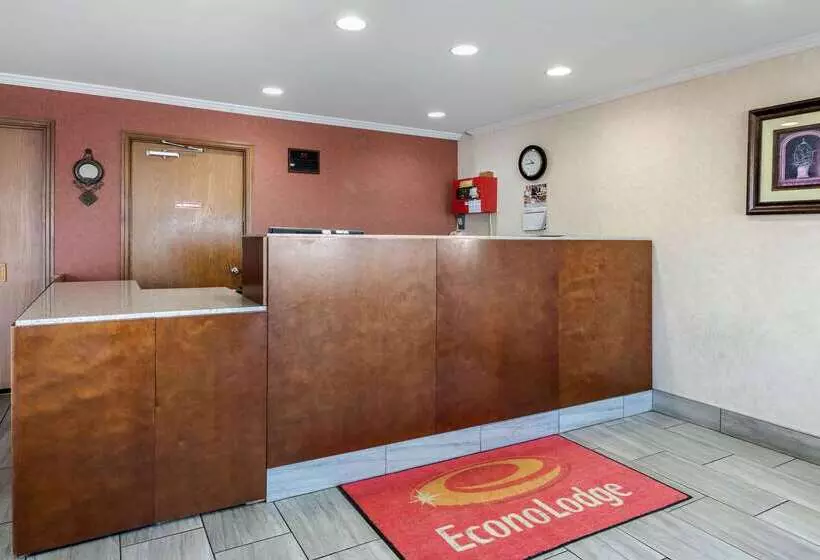 ホテル Econo Lodge