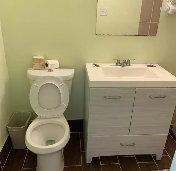 Отель Regency Inn & Suites By Oyo Bay City