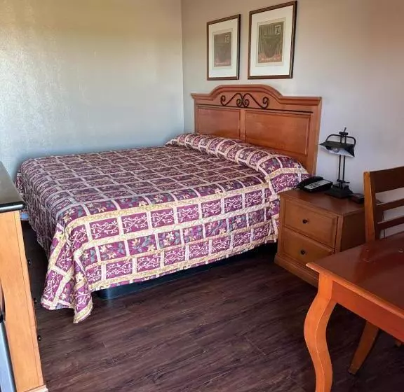 Отель Regency Inn & Suites By Oyo Bay City