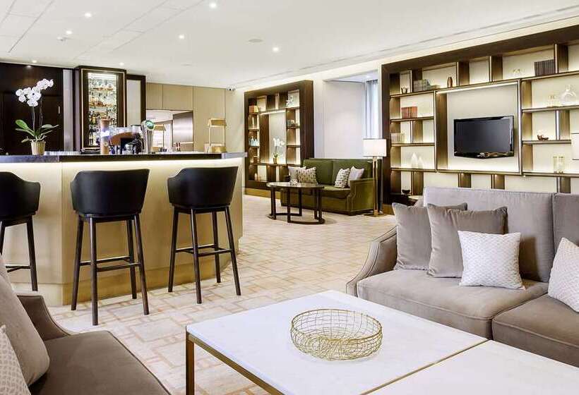 בית מלון כפרי Hilton Budapest