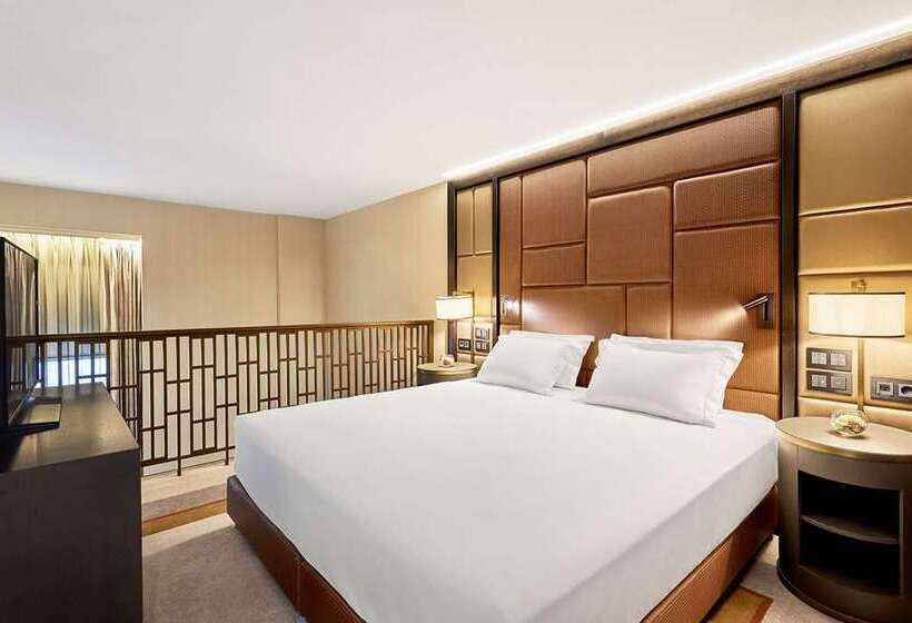 בית מלון כפרי Hilton Budapest