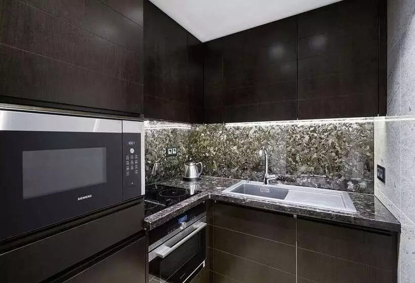 هتل Hilton Budapest