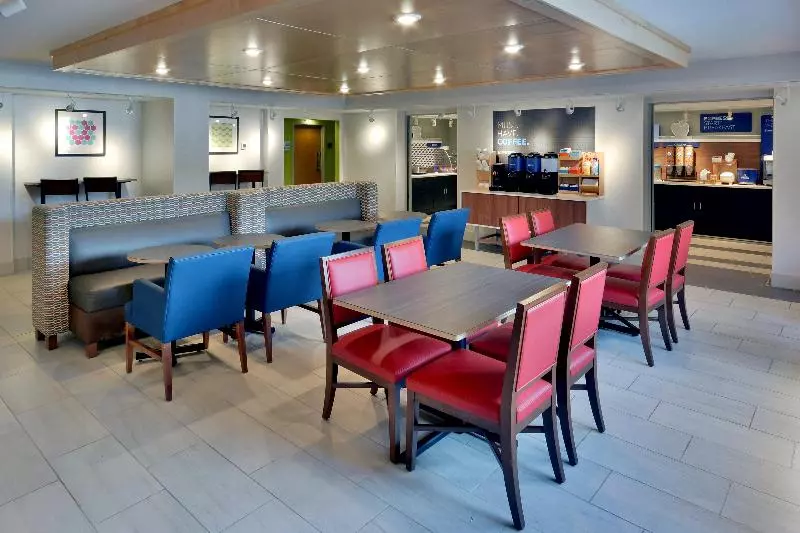 ホテル Holiday Inn Express Danville, An Ihg
