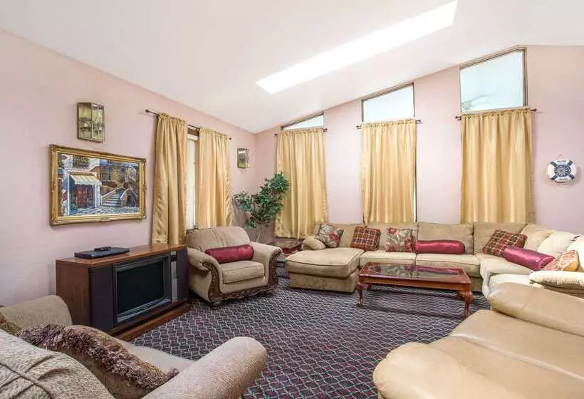 酒店 Knights Inn Endwell