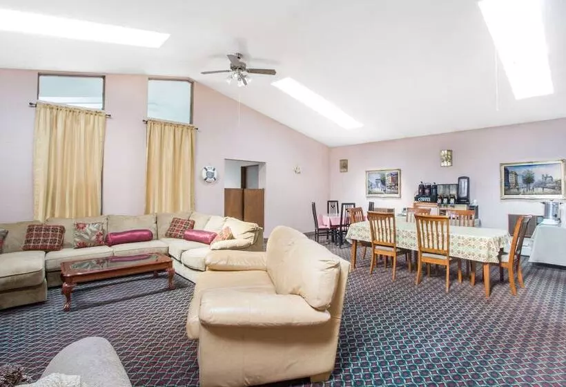 酒店 Knights Inn Endwell