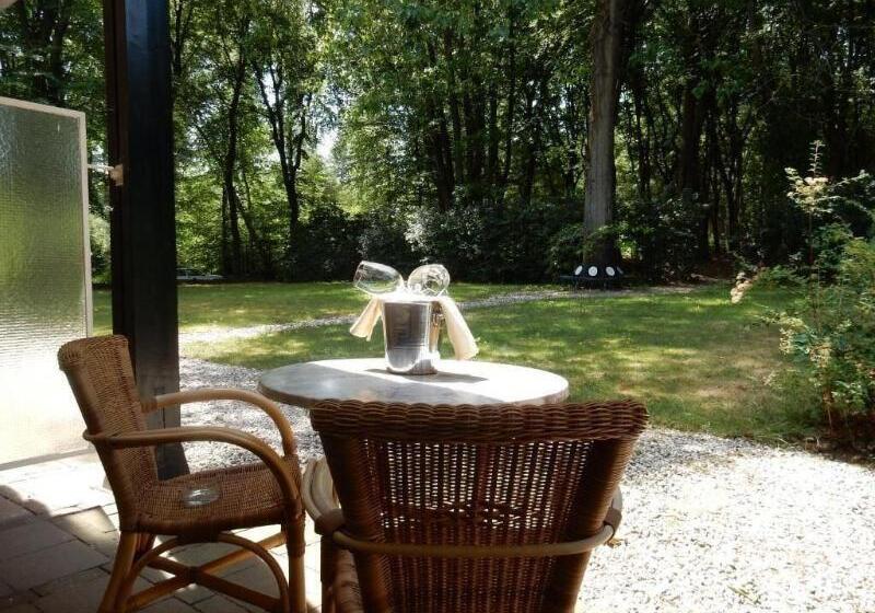 Hotelli Nol In 't Bosch