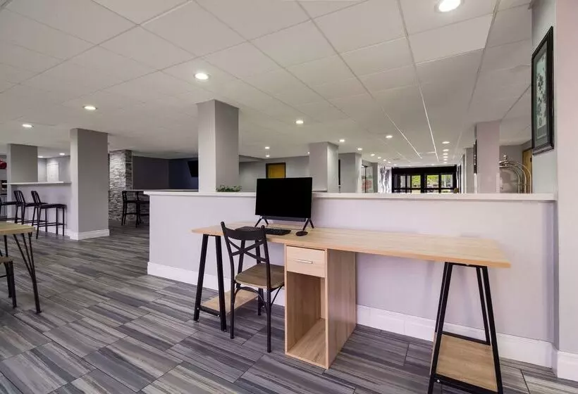 ホテル Quality Inn