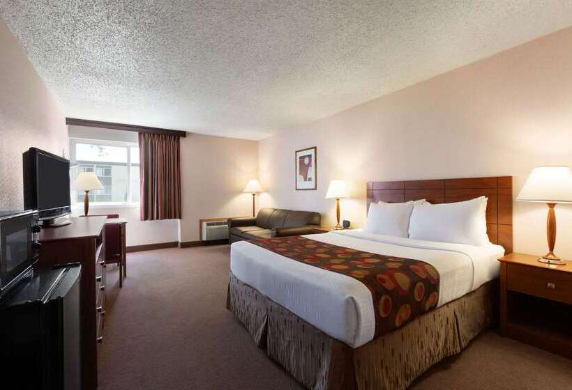 فندق Ramada By Wyndham Bismarck