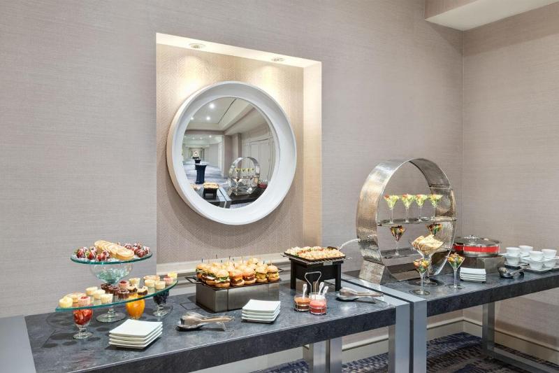 בית מלון כפרי Sheraton Suites Galleriaatlanta