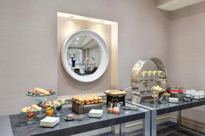 ホテル Sheraton Suites Galleriaatlanta