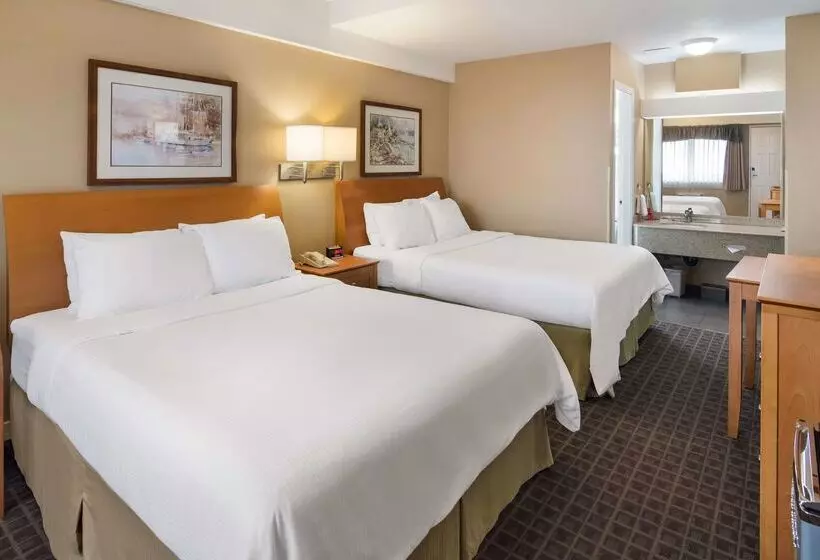 Surestay Hotel By Best Western North Vancouver Capilano