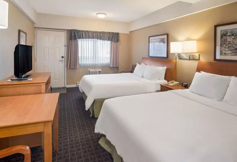 Surestay Hotel By Best Western North Vancouver Capilano
