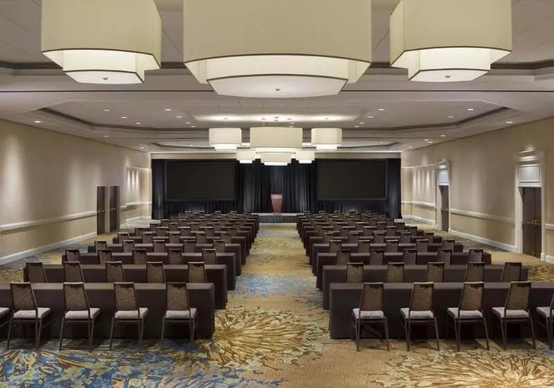 ホテル The Westin Crystal City Reagan National Airport