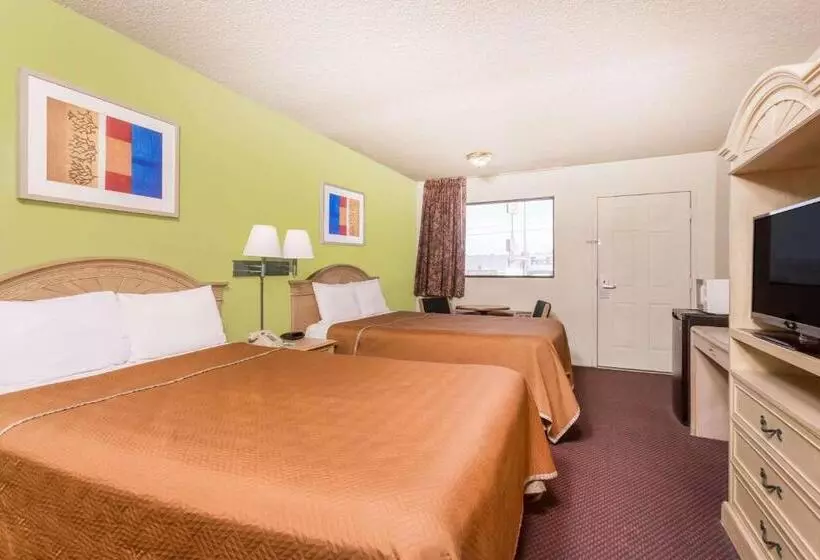 酒店 Travelodge By Wyndham Cordele