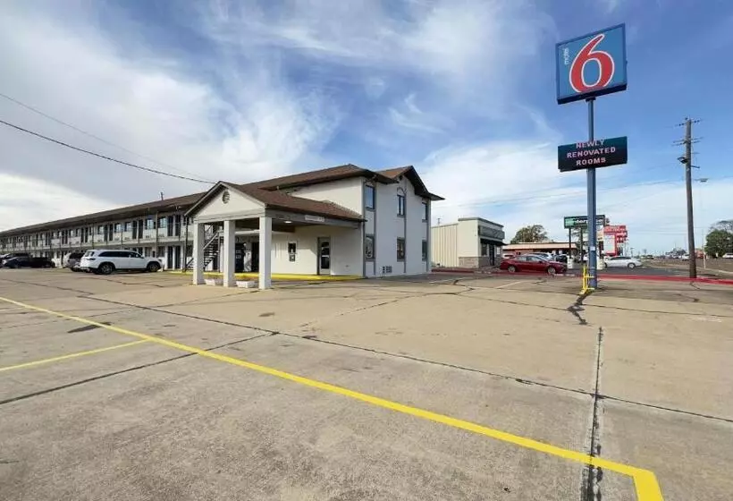 Motel 6 Dyersburg, Tn