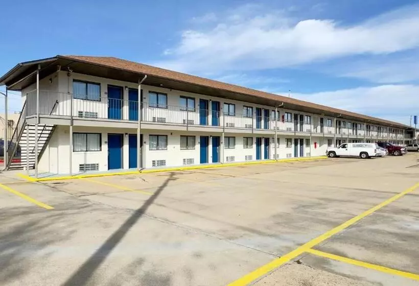 Motel 6 Dyersburg, Tn