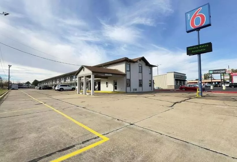 Motel 6 Dyersburg, Tn