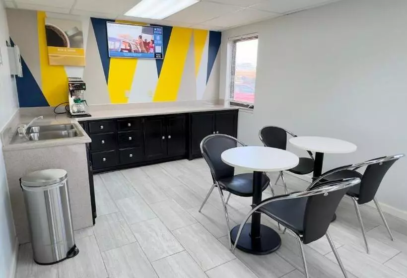 Motel 6 Dyersburg, Tn