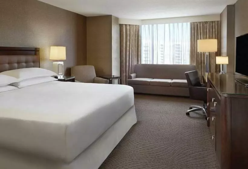 Sheraton Parkway Toronto North Hotel & Suites