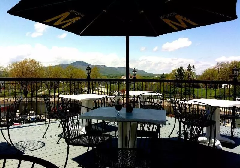 호텔 Auberge Du Grand Lac