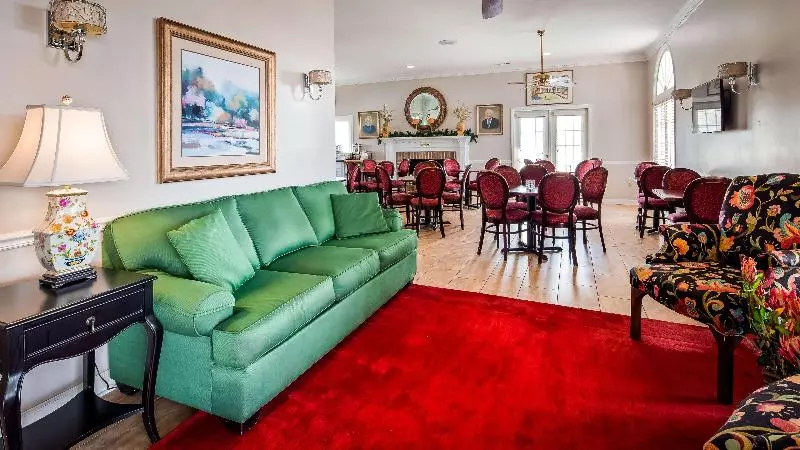 בית מלון כפרי Best Western Plus Santee Inn