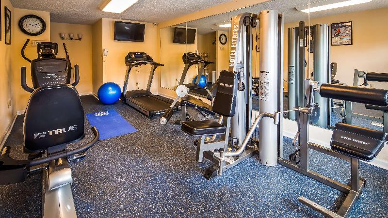 בית מלון כפרי Best Western Plus Santee Inn