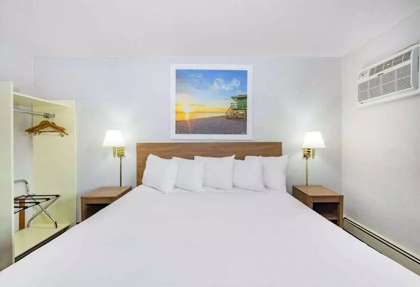 Hotelli Days Inn By Wyndham Monticello