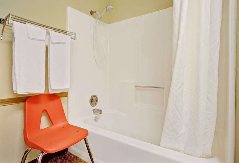 Hotel Days Inn By Wyndham Monticello