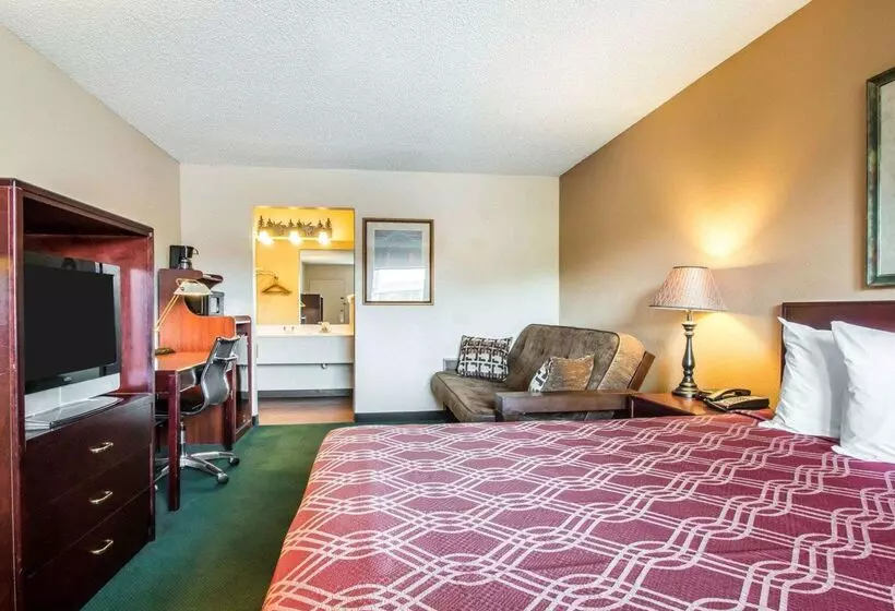 هتل Econo Lodge Springfield I44