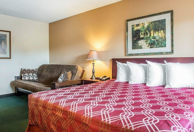 فندق Econo Lodge Springfield I44