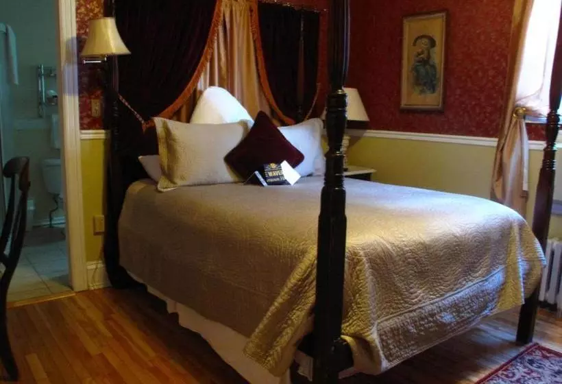 Hotel Halifax Waverley Inn