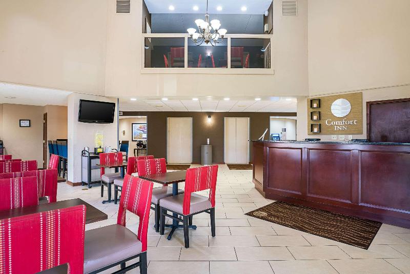 בית מלון כפרי Holiday Inn Express Rocky Mount Sports Center By Ihg