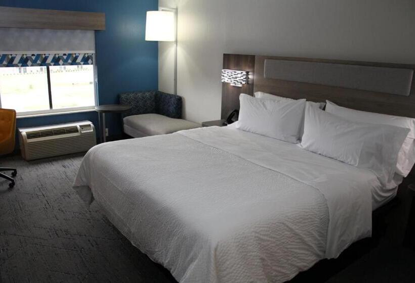 בית מלון כפרי Holiday Inn Express Rocky Mount Sports Center By Ihg