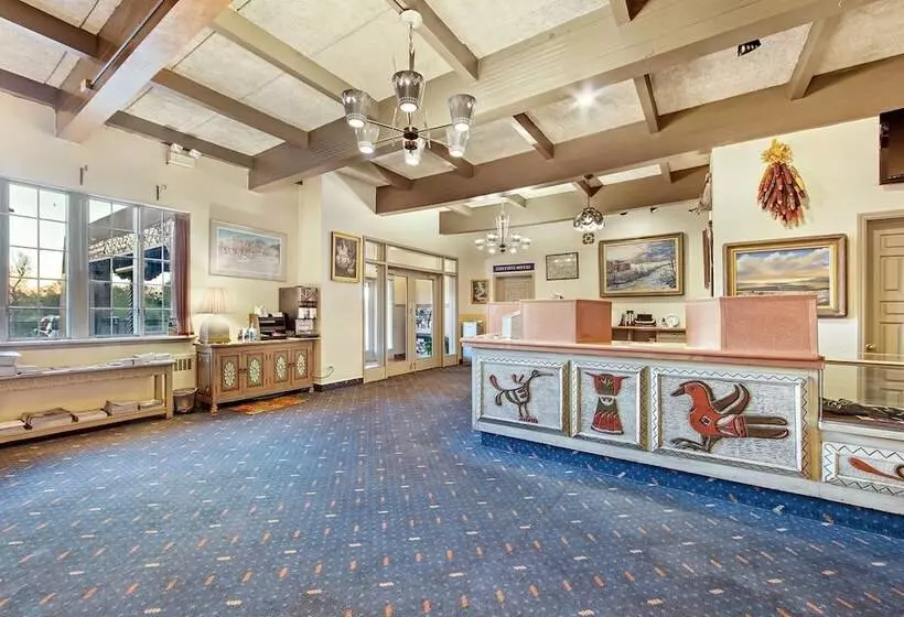 Отель Kachina Lodge