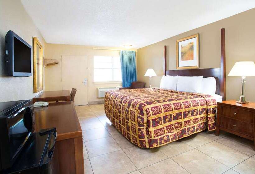 فندق Knights Inn Orlando