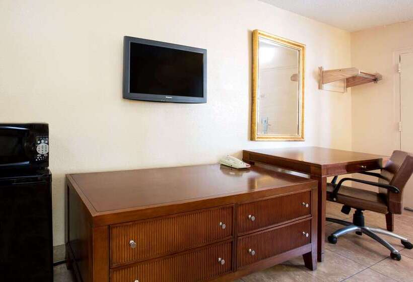 فندق Knights Inn Orlando