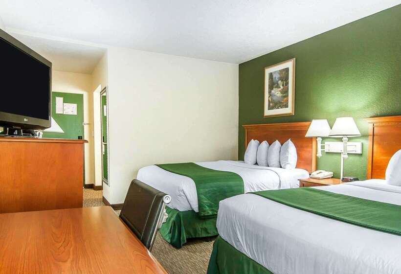 فندق Quality Inn Downtown Convention Center