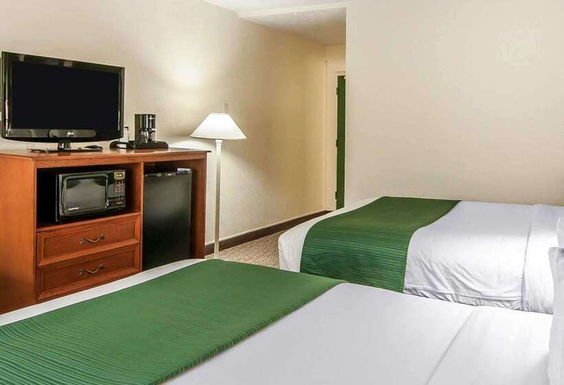 فندق Quality Inn Downtown Convention Center