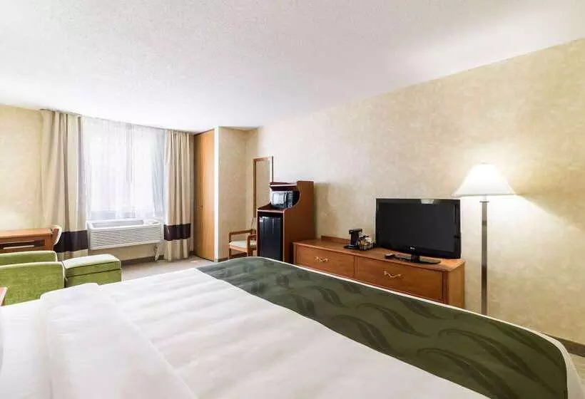 هتل Quality Inn
