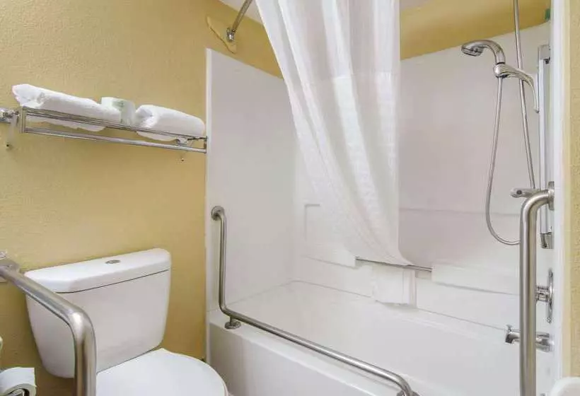 酒店 Quality Inn Merriam Kansas City