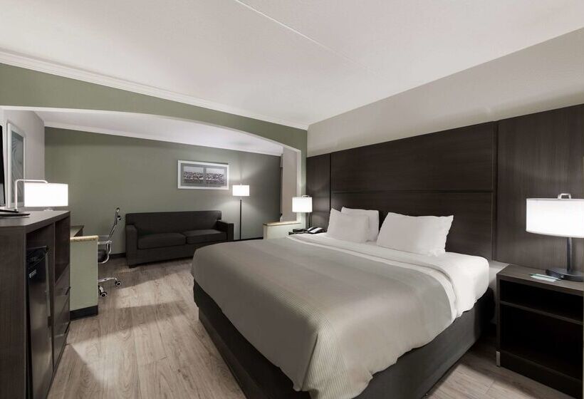 فندق Quality Inn Merriam  Kansas City