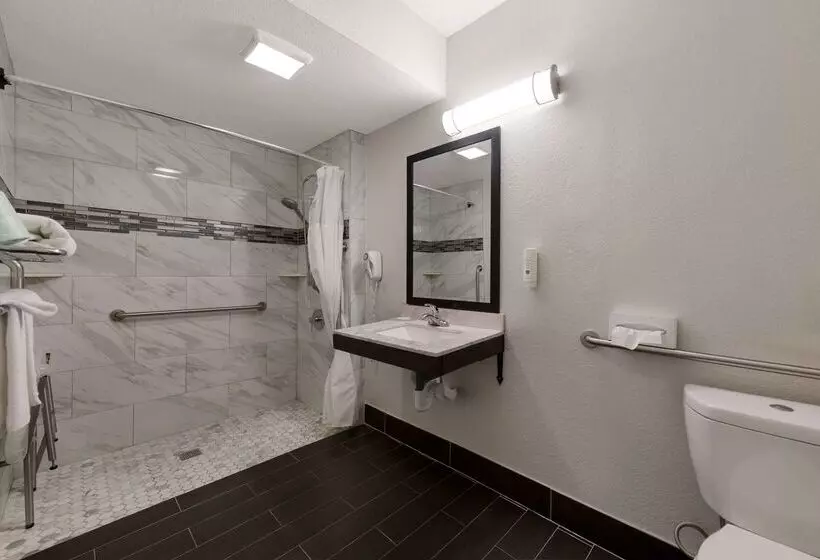 酒店 Quality Inn Merriam Kansas City