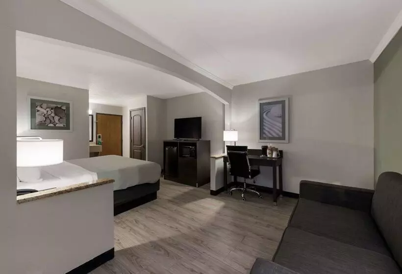 酒店 Quality Inn Merriam Kansas City