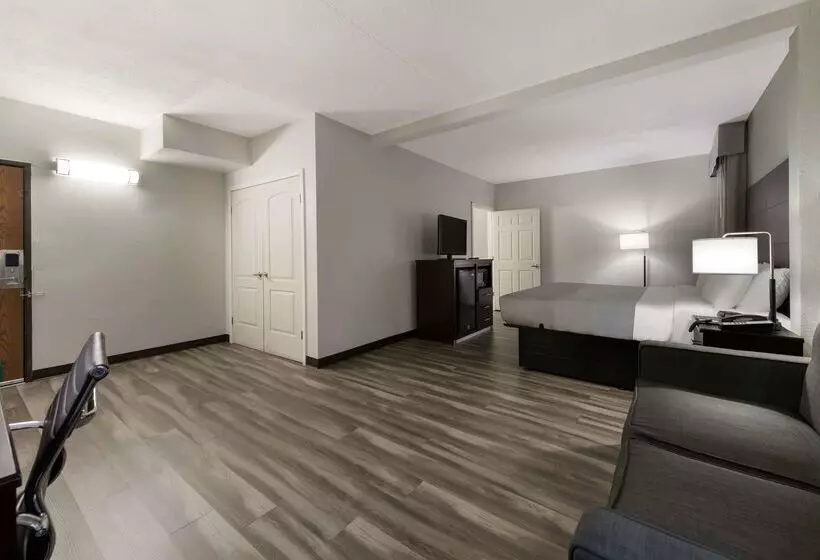 酒店 Quality Inn Merriam Kansas City