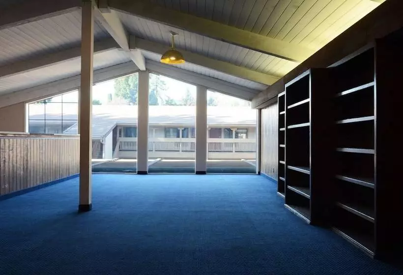 酒店 Red Roof Inn San Dimas  Fairplex